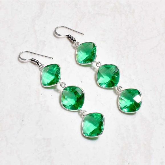 Jewelry - STERLING SILVER GREEN PERIDOT DANGLE EARRINGS